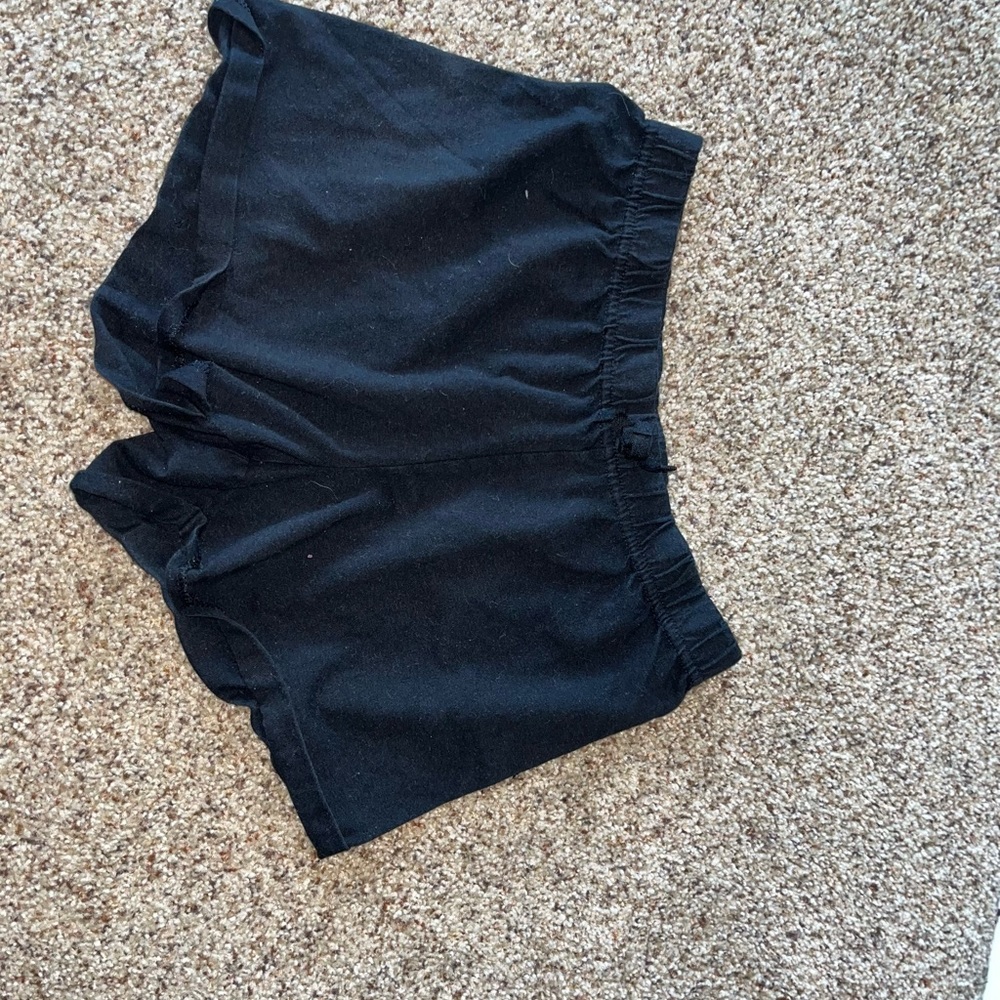 Shorts - Picture 6 of 6